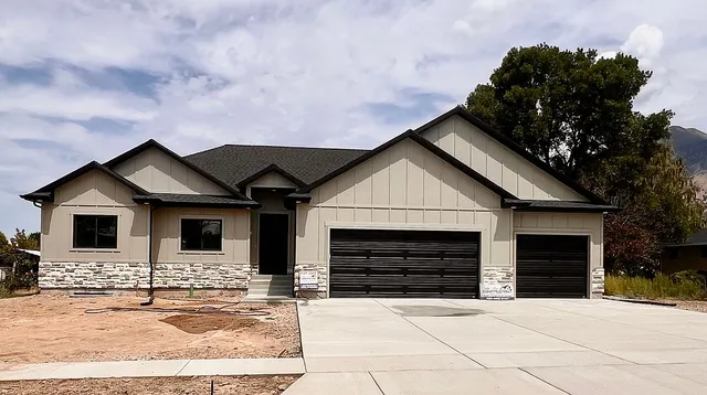 359 E  700 N, Nephi, UT 84648