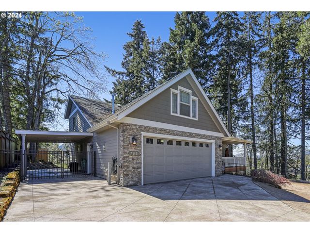 766 S  47th Pl, Springfield, OR 97478