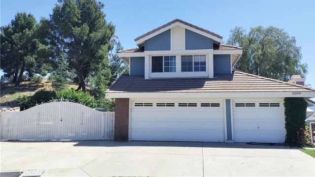 22000 Jodi Pl, Santa Clarita, CA 91350