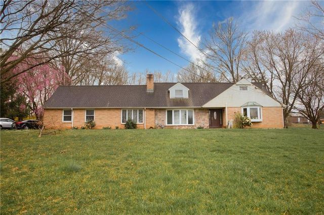 2159 Stocker Mill Rd, Easton, PA 18045