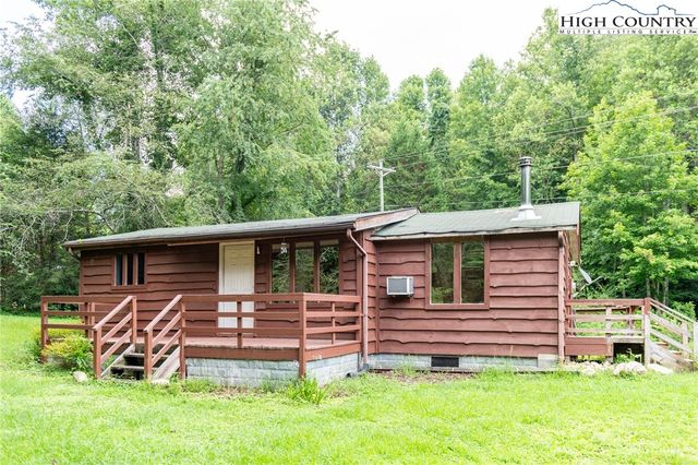 6659 Kendell Town Road, Ferguson, NC 28624