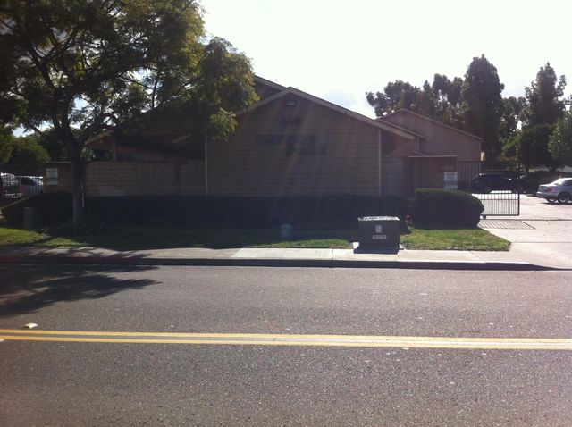 325 Oxford St, Chula Vista, CA 91911