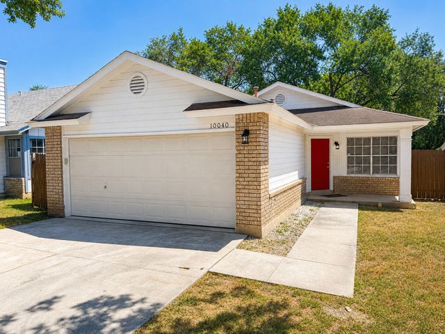 10040 Woodtrail, San Antonio, TX 78250