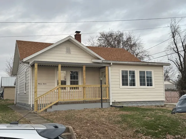 1112 Schiller St, Tell City, IN 47586