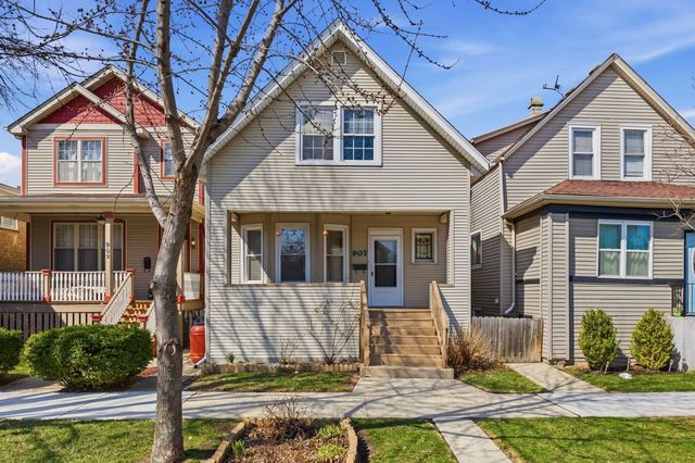907 Ferdinand Ave, Forest Park, IL 60130