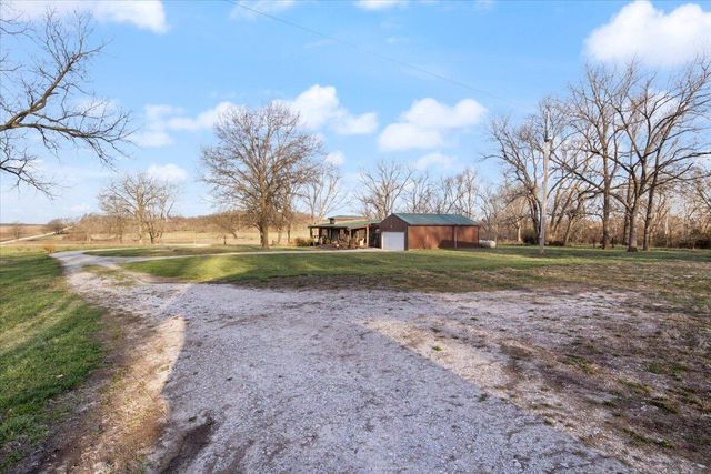 17563 County Road 240, Weaubleau, MO 65774