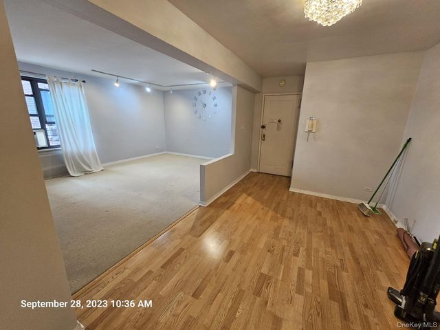 6384 Saunders Street #3A, Flushing, NY 11374