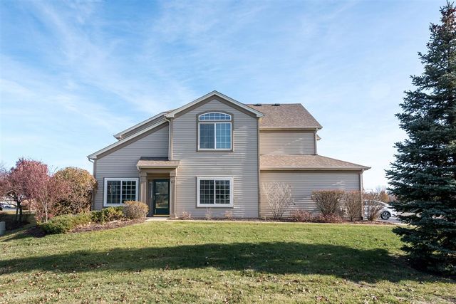 959 Asbury Dr, Aurora, IL 60502