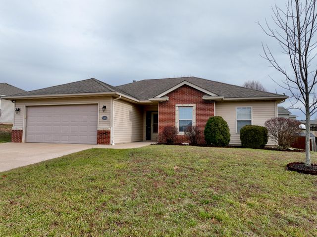 5306 Silver Mill Dr, Columbia, MO 65202