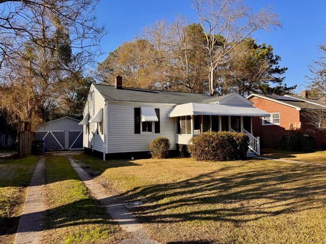 2652 Hull St, North Charleston, SC 29405