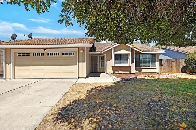 1861 Ashland Dr, Tracy, CA 95376