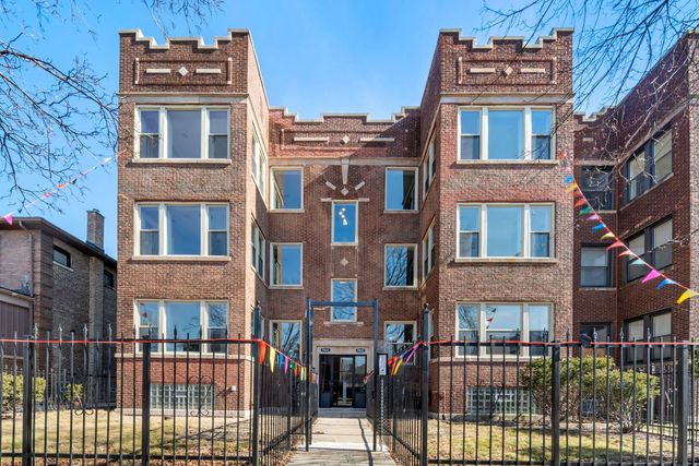 7431 S  Paxton Ave #2A, Chicago, IL 60649
