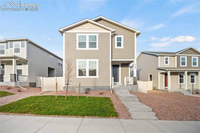 5185 Roundhouse Dr, Colorado Springs, CO 80925