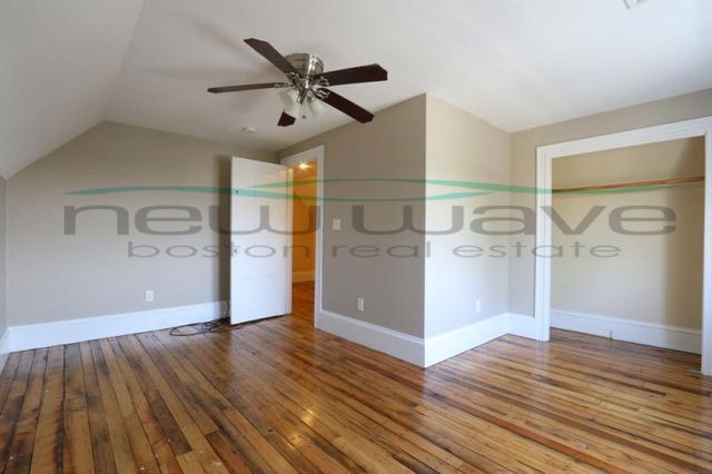 1 Parker Hill Ter #4, Boston, MA 02120