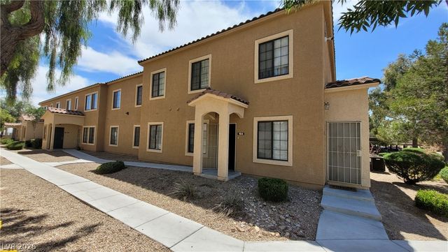 2151 Hussium Hills St #104, Las Vegas, NV 89108