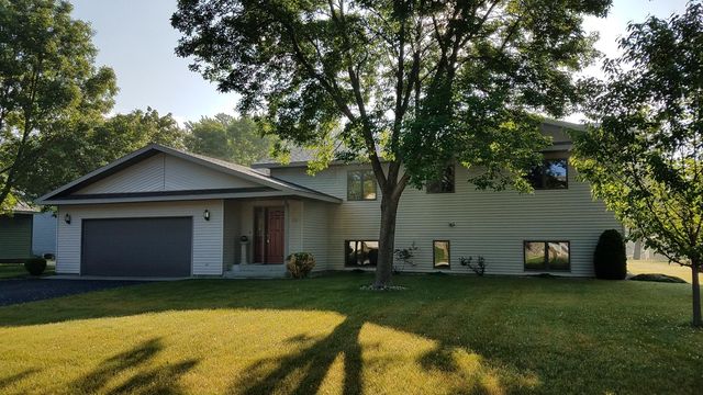 318 11th Ave S, Cold Spring, MN 56320