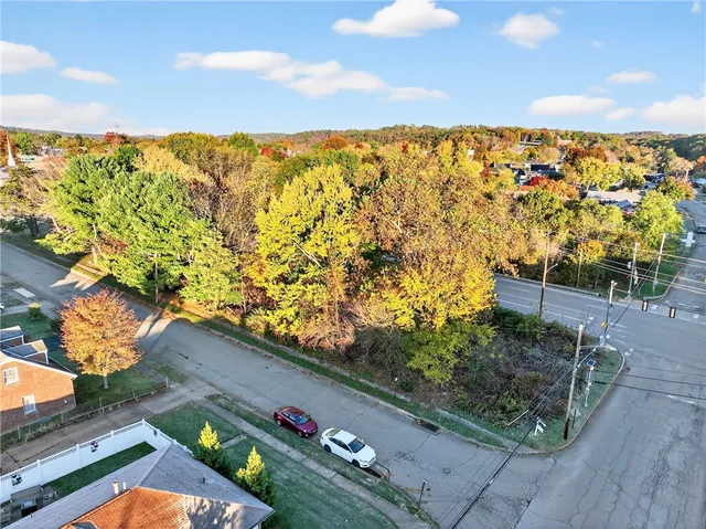 Brodhead Rd, Aliquippa, PA 15001