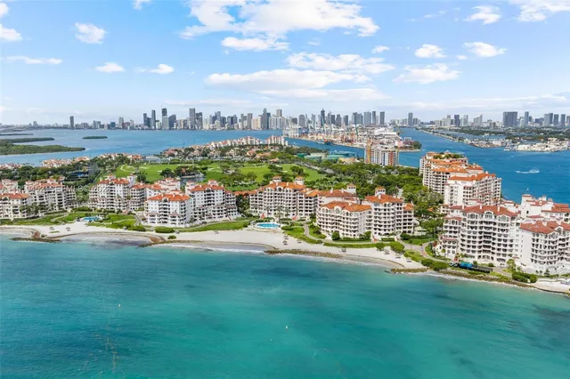 7600 Fisher Island Dr #7662, Miami Beach, FL 33109