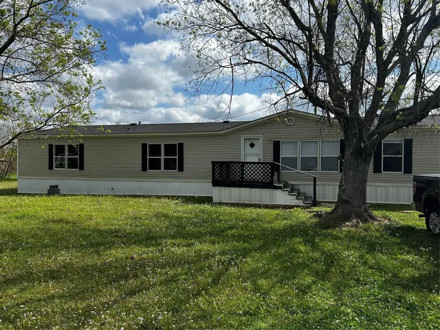 110 Pecan St, Gloster, LA 71030