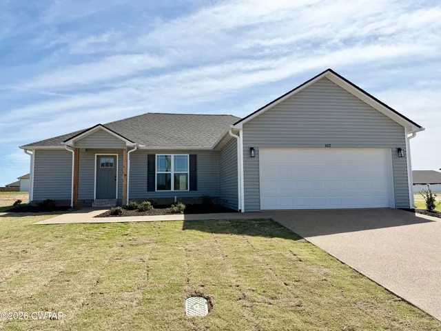 162 Garden Gate Dr, Three Way, TN 38343