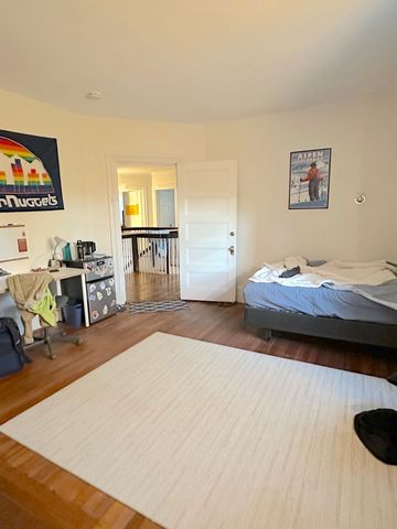27 Orkney Rd, Brighton, MA 02135