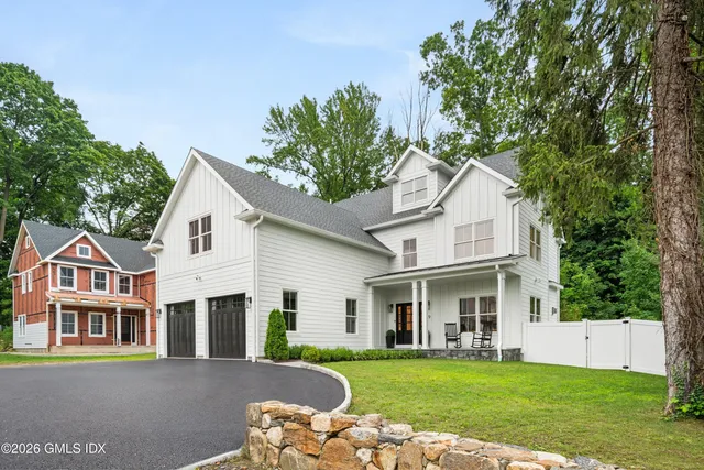 89 Indian Field Rd, Greenwich, CT 06830