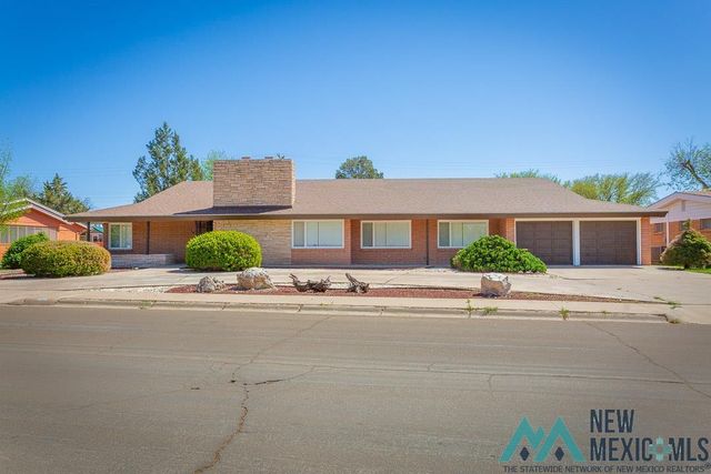 1406 W  4th St, Roswell, NM 88201