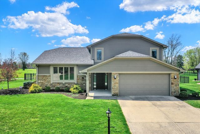 3037 Golfview Dr, Greenwood, IN 46143