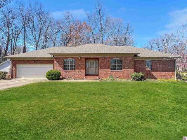 1810 Valley Dr, Murray, KY 42071