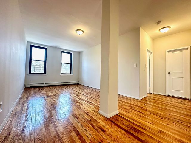 148 Parkside Ave  #4F, Brooklyn, NY 11226