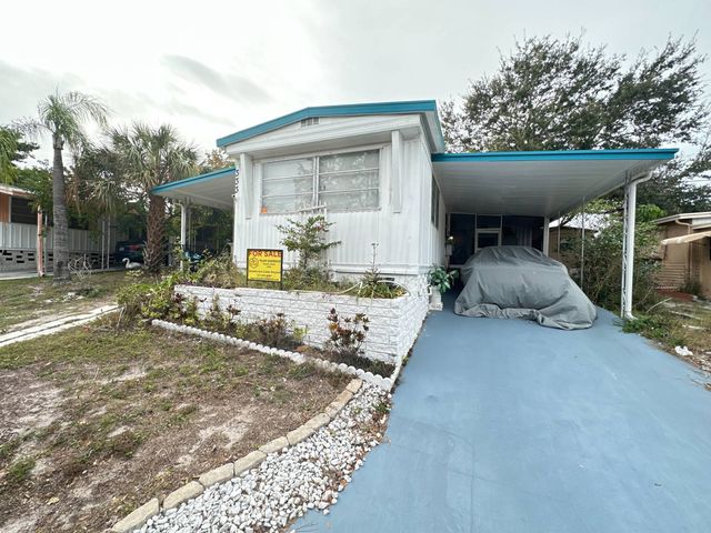 1280 Lakeview Rd   #333, Clearwater, FL 33756