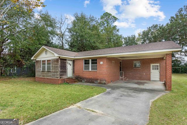 166 Lindale Ave, Moultrie, GA 31788
