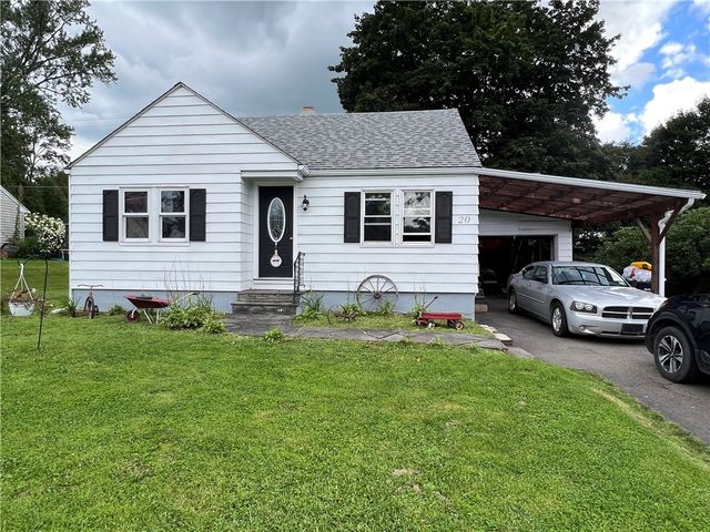20 Pineview Ter, Sidney, NY 13838