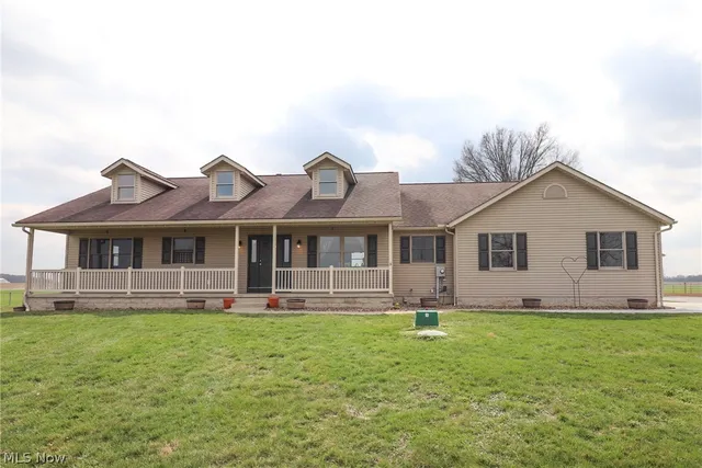 1153 E  Pleasant Home Rd, Creston, OH 44217