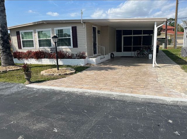 18050 S  Tamiami Trl #19, Fort Myers, FL 33908