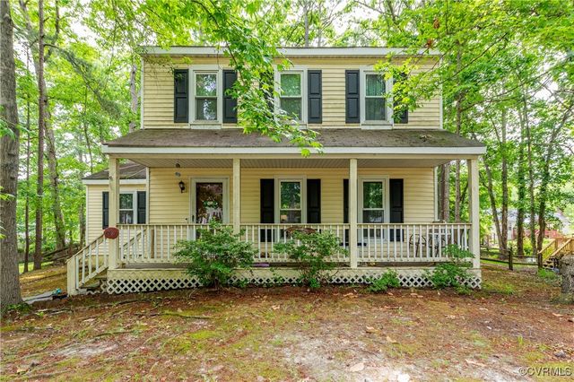 10107 Post Horn Dr, North Chesterfield, VA 23237