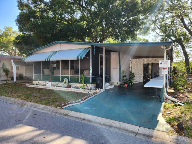 7001 142nd Ave #303, Clearwater, FL 33764
