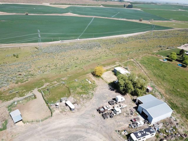 4730 Ringold Rd #D, Eltopia, WA 99330