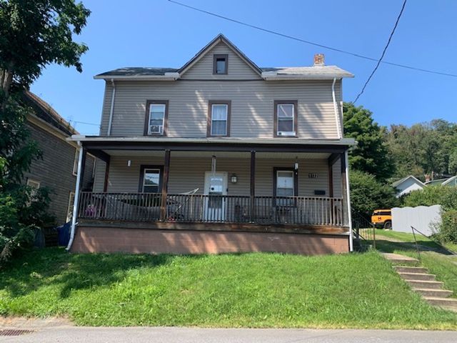 1172 Milford St, Johnstown, PA 15905