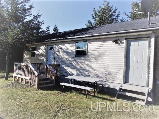 4455 County Rd   #338, Wallace, MI 49893