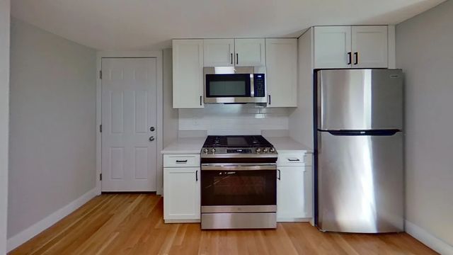 57 Hemman St #2L, Roslindale, MA 02131