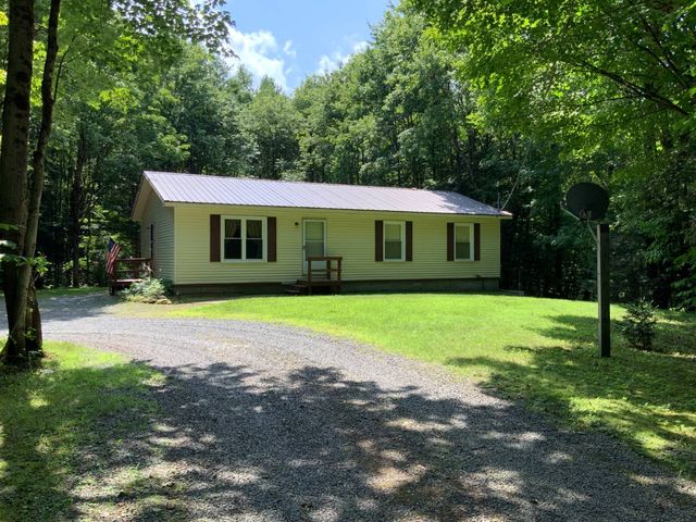 8 Panther Trail Rd, Camden, NY 13316