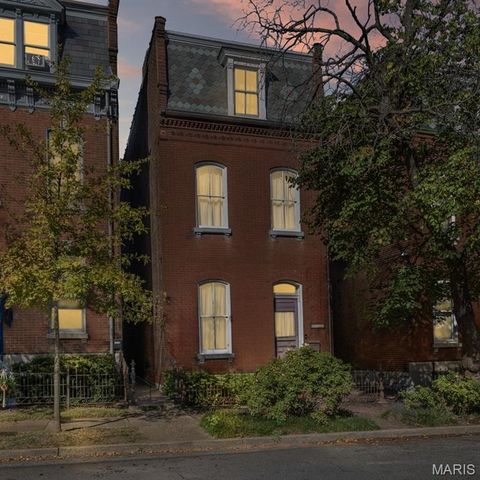 1411 Sullivan Ave, Saint Louis, MO 63107