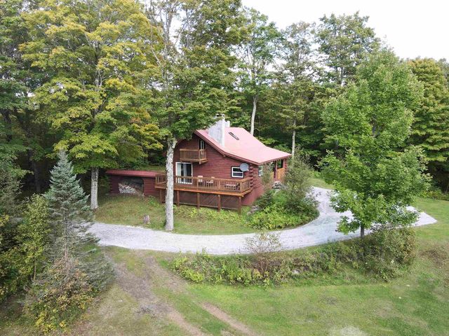 411 Maple Hill Road, Derby Line, VT 05830