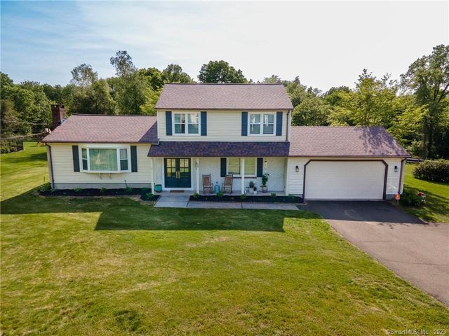 50 Woodhouse Ave, Northford, CT 06472