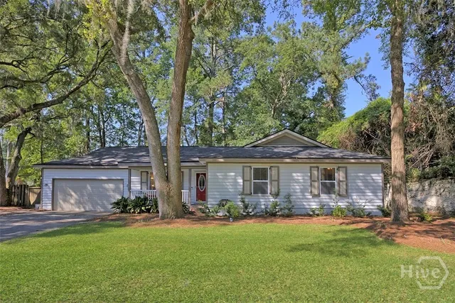 220 N Cromwell Road, Savannah, GA 31410