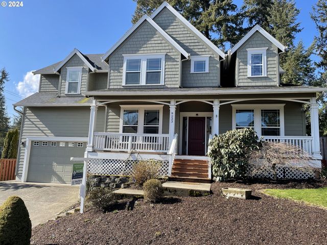9233 SW 29th Ave, Portland, OR 97219
