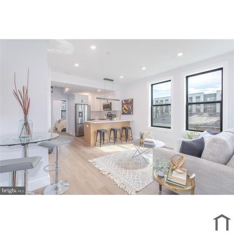 1012 17th Pl NE #7, Washington, DC 20002