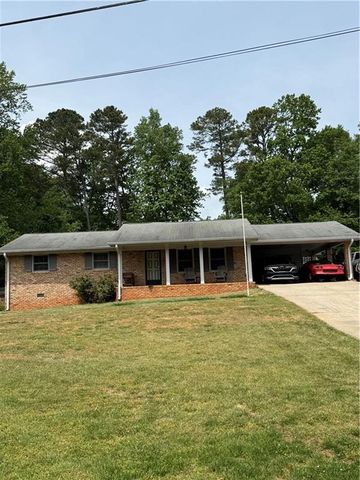 2411 Thrasher Rd, Buford, GA 30519