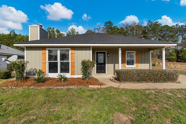 4697 Old Cusseta Rd, Columbus, GA 31903